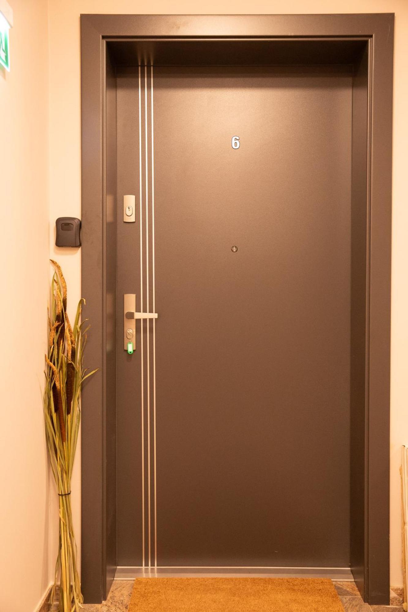Ophir Apartment Central Cluj Napoca Bagian luar foto